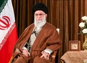 Lãnh tụ tối cao Iran dọa 'trục xuất' Mỹ khỏi Syria và Iraq