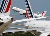 Ông Trump cấm các hãng hàng không Trung Quốc bay tới Mỹ