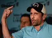 Phe đối lập Venezuela: Ông Guaido hãy thôi vờ làm tổng thống