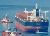 Mặc Mỹ cấm vận, Iran cử đội tàu chở dầu 'khủng' đến Venezuela 