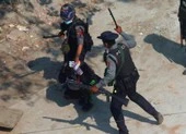 Hôm nay ĐHĐ LHQ bỏ phiếu ngưng chuyển vũ khí cho Myanmar