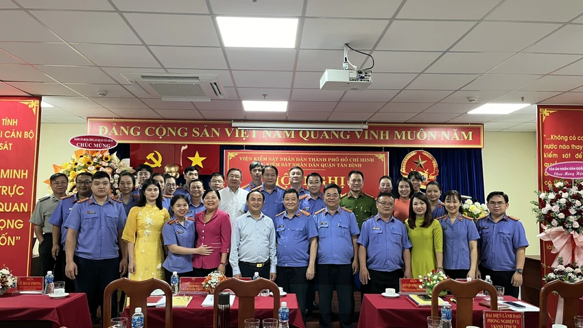 chống oan sai