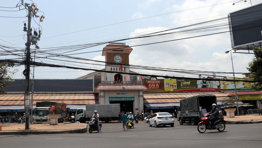 Cần Thơ ngày đầu tiên trong đợt cao điểm phòng, chống COVID-19 ảnh 9 Cần Thơ ngày đầu tiên trong đợt cao điểm phòng, chống COVID-19 ảnh 9