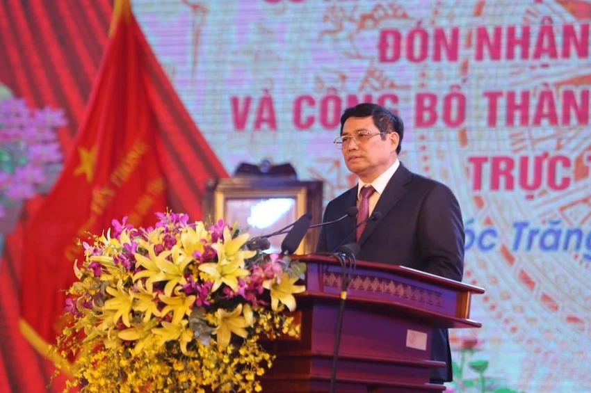 Thủ tướng Phạm Minh Chính đề nghị tỉnh Sóc Trăng cắt bỏ những dự án chưa cần thiết, dàn trải, tập trung cho những dự án trọng điểm. Ảnh NH