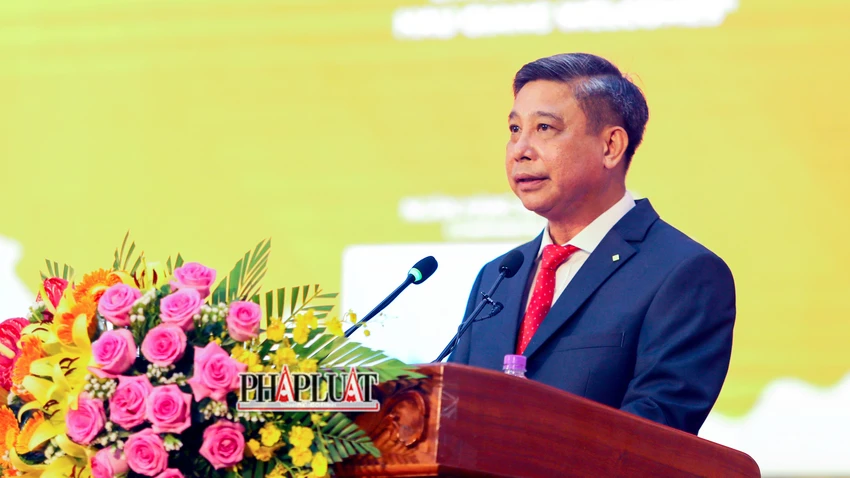 Thủ tướng: Nhà đầu tư đừng cam kết ngàn tỉ rồi không làm ảnh 1