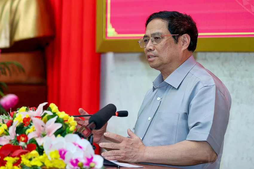 Thủ tướng Phạm MInh Chính phát biểu chỉ đạo tại buổi làm việc với Ban Thường vụ Tỉnh ủy Hậu Giang. Ảnh VGP/Nhật Bắc