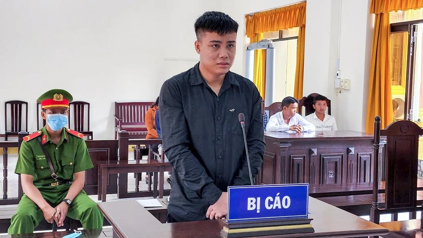 Bị cáo Nguyễn Quốc Nam tại tòa. Ảnh: VĂN VŨ