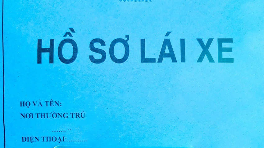 Đồng bào dân tộc thiểu số không biết đọc, viết tiếng Việt, có hộ khẩu thường trú hoặc tạm trú trên địa bàn tỉnh Sóc Trăng đã có thể thi sát hạch GPLX hạng A1. Đồng bào dân tộc thiểu số không biết đọc, viết tiếng Việt, có hộ khẩu thường trú hoặc tạm trú trên địa bàn tỉnh Sóc Trăng đã có thể thi sát hạch GPLX hạng A1.