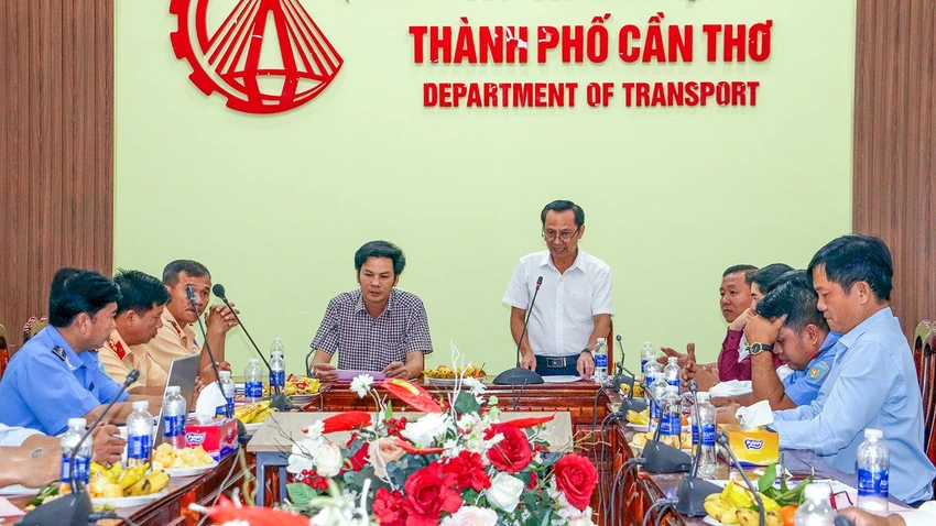 Năm 2022, đoàn liên ngành đã kiểm tra 450 trường hợp, nhắc nhở 315 trường hợp, lập biên bản làm việc 84 trường hợp, đình chỉ hoạt động 13 trường hợp, xử lý vi phạm hành chính 41 trường hợp, với số tiền hơn 78 triệu đồng. Ảnh: CHÂU ANH Năm 2022, đoàn liên ngành đã kiểm tra 450 trường hợp, nhắc nhở 315 trường hợp, lập biên bản làm việc 84 trường hợp, đình chỉ hoạt động 13 trường hợp, xử lý vi phạm hành chính 41 trường hợp, với số tiền hơn 78 triệu đồng. Ảnh: CHÂU ANH