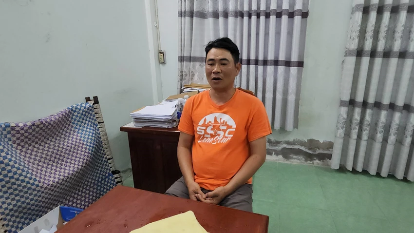 Tưởng ngày tết công an nghỉ nên Trí tổ chức đá gà ăn tiền. Ảnh VĂN VŨ Tưởng ngày tết công an nghỉ nên Trí tổ chức đá gà ăn tiền. Ảnh VĂN VŨ
