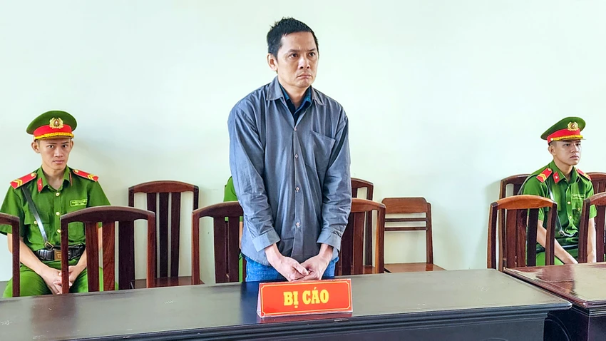 Tran-Ngoc-Hong.jpg