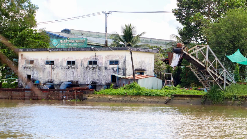 nha-may-duong-phung-hiep.jpg