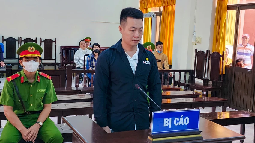 vũ khí quân dụng