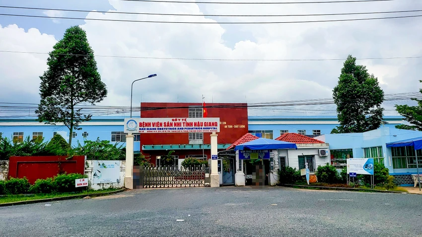 55 học sinh tiểu học ở Hậu Giang nhập viện sau khi uống sữa tại trường