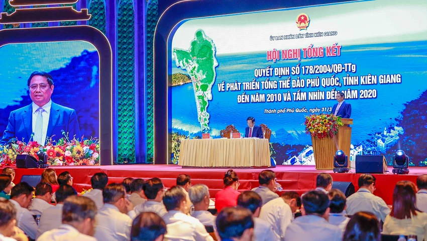 Thủ tướng Phạm Minh Chính lưu ý '6 đẩy mạnh' để phát triển Phú Quốc