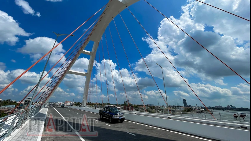 cau-tran-hoang-na-khanh-thanh-1.jpg