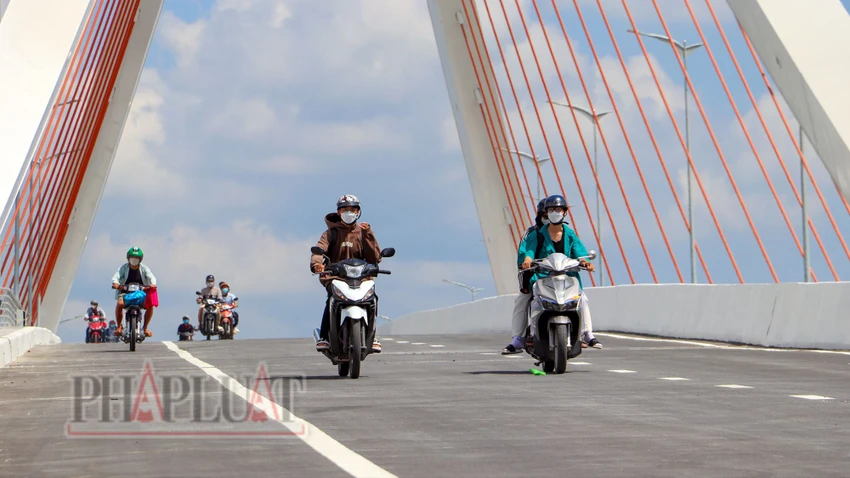 cau-tran-hoang-na-khanh-thanh-13.jpg