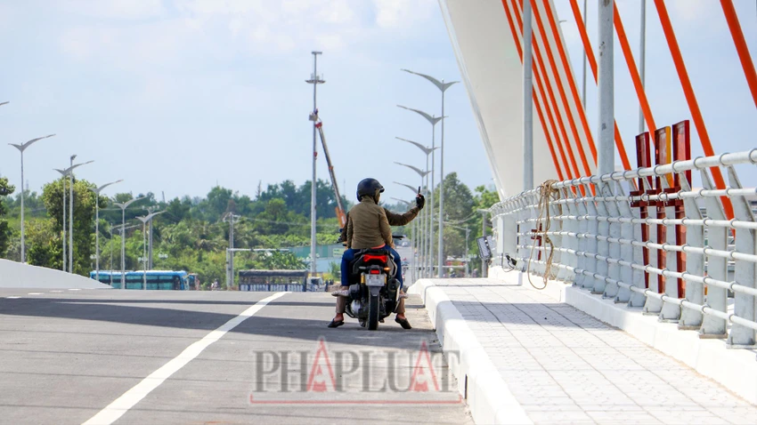 cau-tran-hoang-na-khanh-thanh-17.jpg