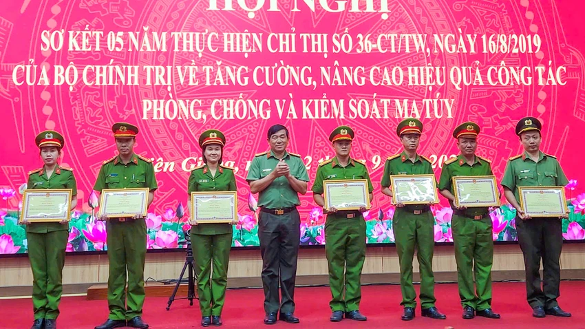 tinh-kien-giang-so-ket-ma-tuy-2.jpg