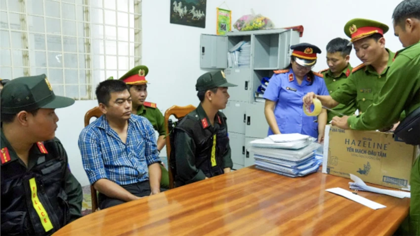 Thêm 1 Phó Giám đốc Trung tâm đăng kiểm 95-02D bị bắt
