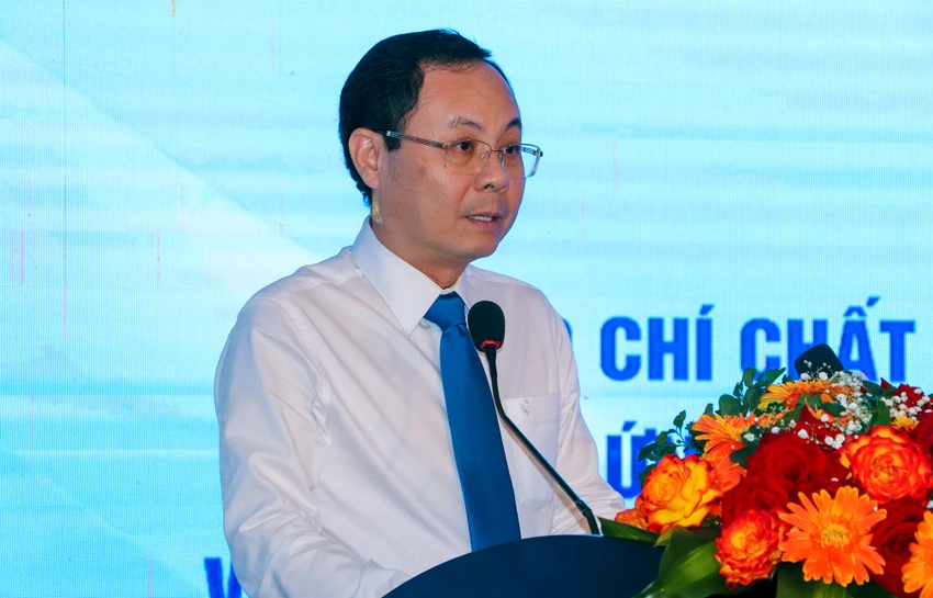 hoi-nha-bao-viet-nam-1-bi-thu-tp-can-tho.jpg