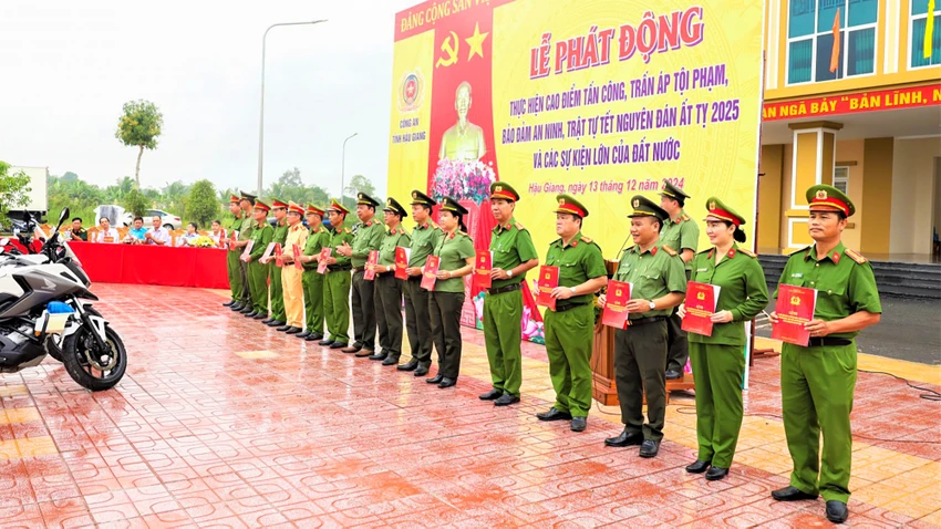 Công an tỉnh Hậu Giang phát động cao điểm