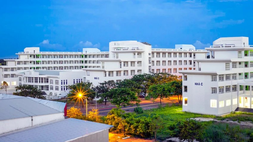 Trường đại học Kiên Giang