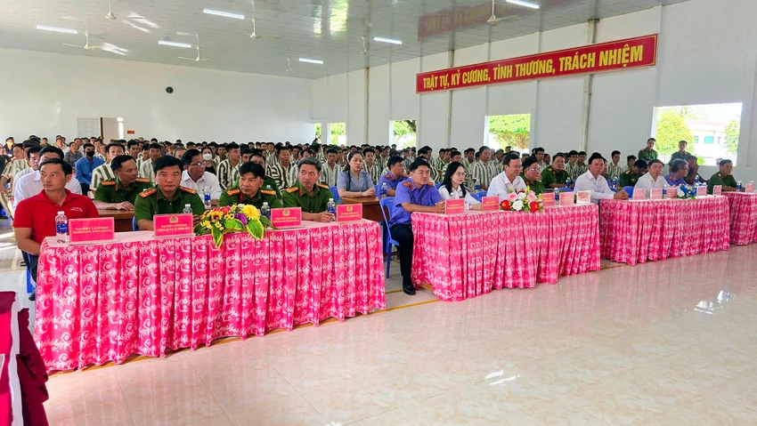 trai-giam-kenh-7-dac-xa-30-4-5.jpg