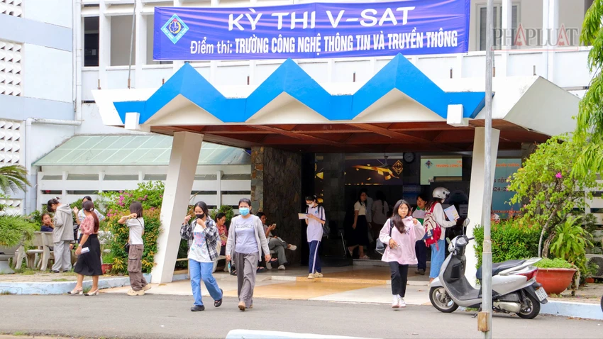 dai-hoc-can-tho-vsat-2.jpg