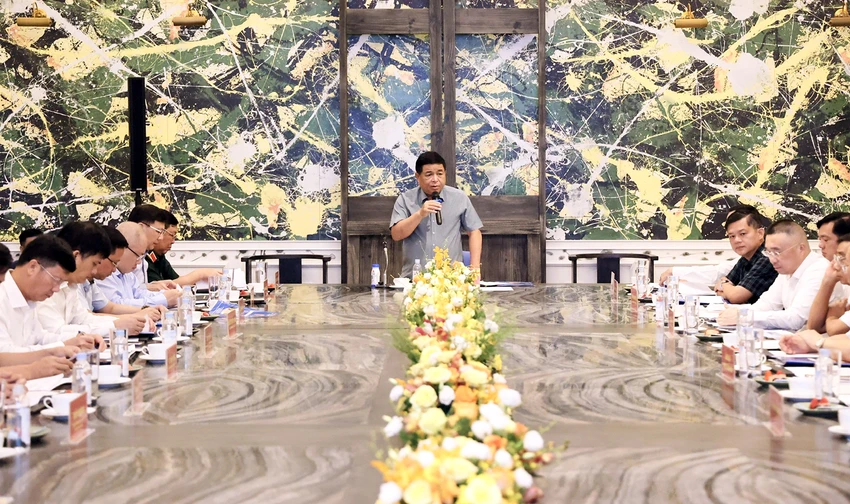 pho-thu-tuong-kiem-tra-apec-tinh-kien-giang-3.jpg