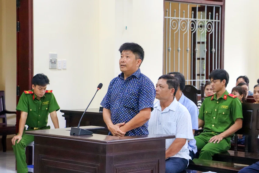 tand-tp-can-tho-xu-vu-cum-dan-cu-vuot-lu-cay-duong-1.jpg