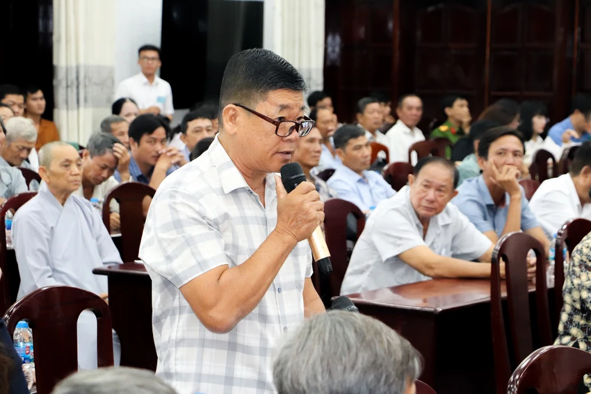 chu-tich-quoc-hoi-tran-thanh-man-tiep-xuc-cu-tri-tp-can-tho-7.jpg