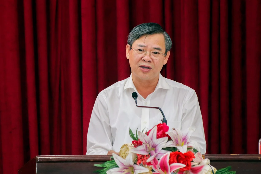 truong-canh-tuyen-chu-tich-tp-can-tho.jpg