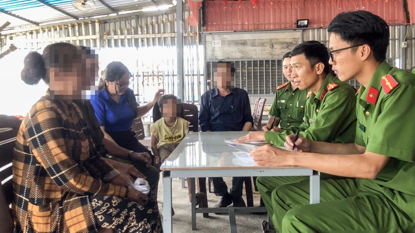 vụ cháu bé bị đánh ở an giang