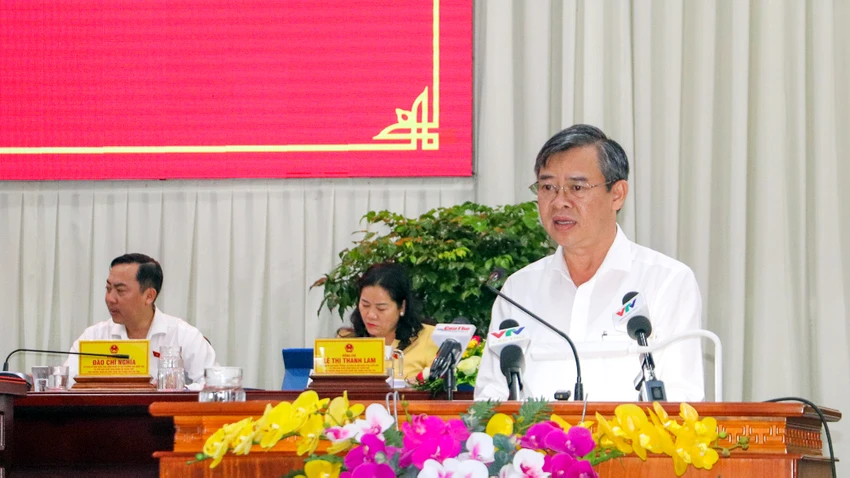 chu-tich-quoc-hoi-tiep-xuc-cu-tri-cuoi-nam-2025-10.jpg