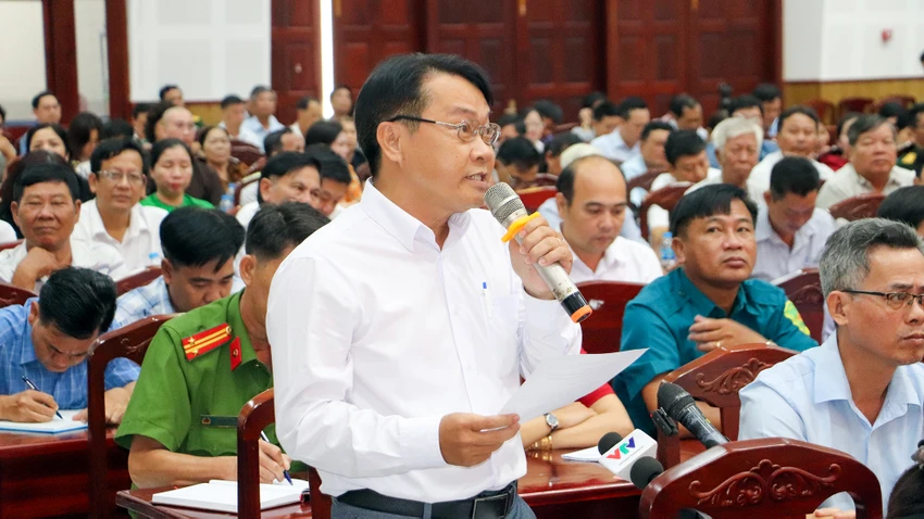 chu-tich-quoc-hoi-tiep-xuc-cu-tri-cuoi-nam62025-15.jpg