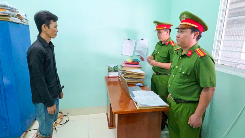 an-giang-kich-dien-xiet-ca-1.jpg