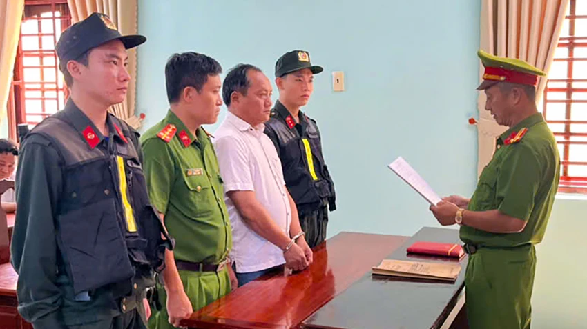 an-giang-san-xuat-may-bien-ap-gia-1.jpg
