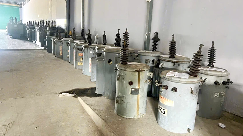 an-giang-san-xuat-may-bien-ap-gia-6.jpg