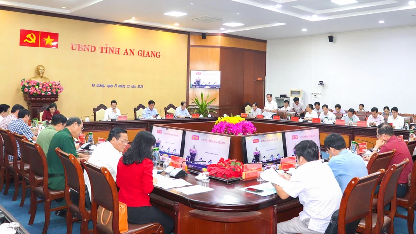 uy-ban-bau-cu-an-giang-2.jpg