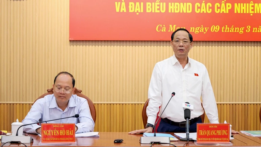 ca-mau-bau-cu-dai-bieu-quoc-hoi-2.jpg