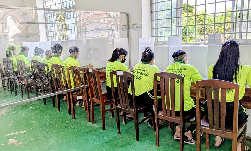 bau-cu-co-so-cai-nghien-an-giang-11.jpg