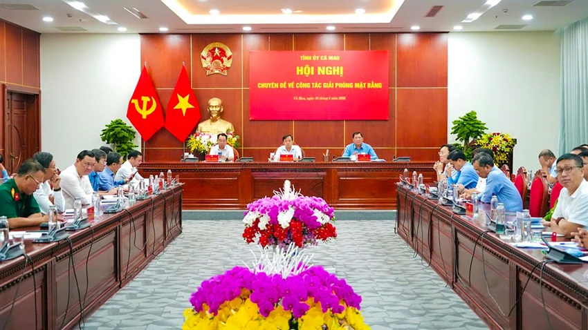 ca-mau-giai-phong-mat-bang-2.jpg
