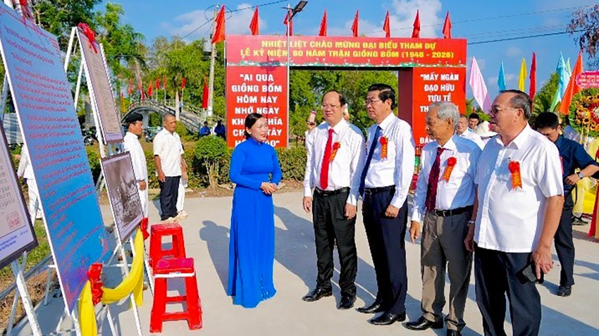 tran-giong-bom-ca-mau-3.jpg