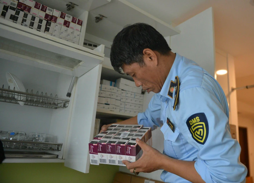 Thuốc được cất giữ trong tủ bếp. Ảnh: DMS