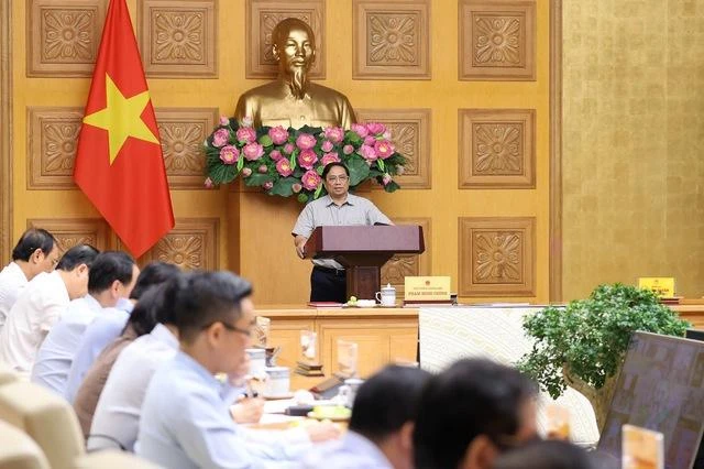 Sáng ngày 27-9, Thủ tướng Phạm Minh Chính đã chủ trì cuộc họp trực tuyến về ứng phó khẩn cấp với bão số 4. Ảnh: VGP