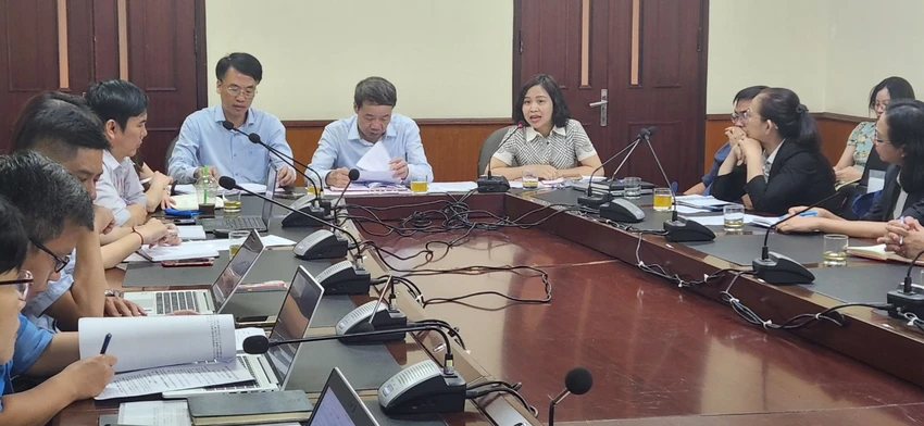 Quang cảnh cuộc họp chiều 23-4. Ảnh: BCT