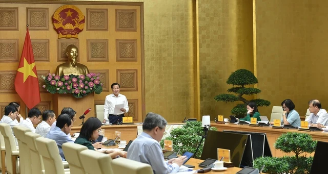 Phó Thủ tướng Lê Minh Khái chủ trì phiên họp Ban chỉ đạo điều hành giá ngày 3-8. Ảnh: VGP Phó Thủ tướng Lê Minh Khái chủ trì phiên họp Ban chỉ đạo điều hành giá ngày 3-8. Ảnh: VGP