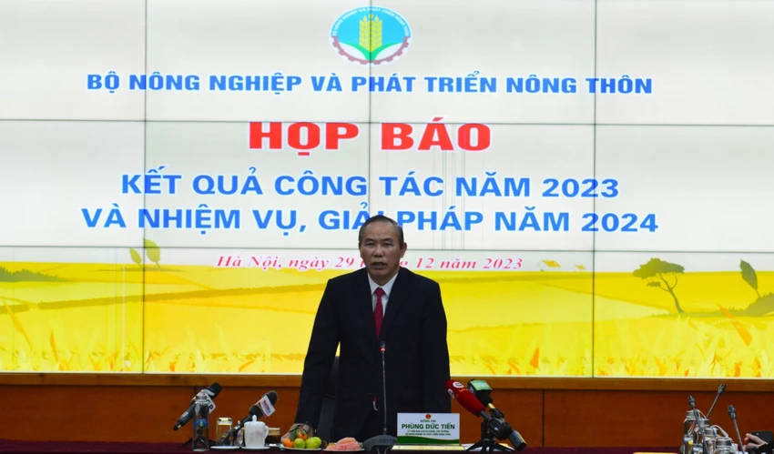 xuất siêu
