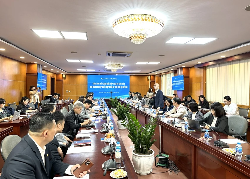 biển đỏ..jpg